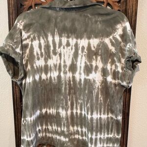 C&C California Olive Green button up Tee